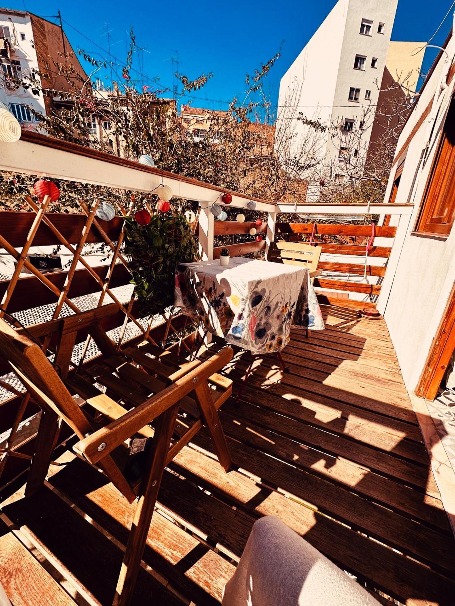 Precioso Apartamento Con A/A En Ruzafa Con Terracita Privada Y Acceso A Un Jardin, Para 2-3 Personas Валенсія Екстер'єр фото